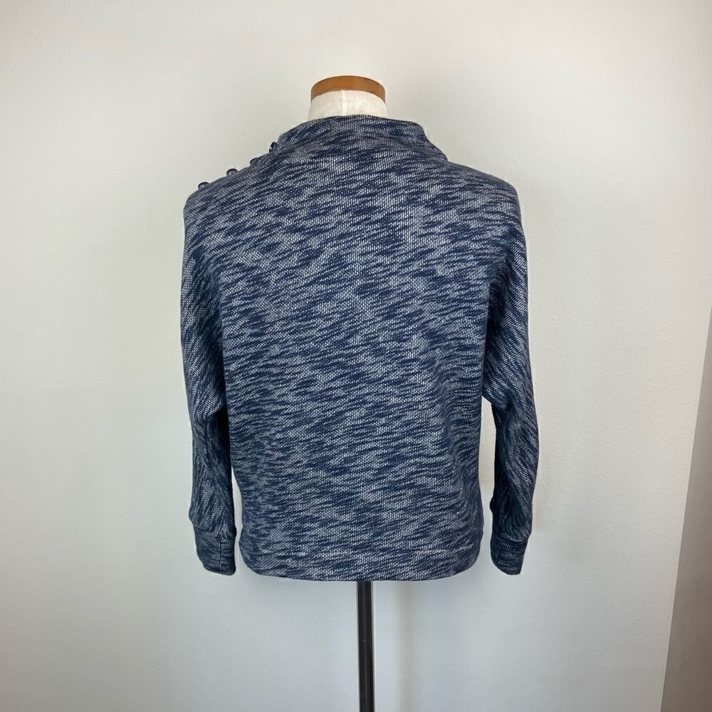 Point Sur Button-Sleeve Knit Sweater - Picture 5 of 6
